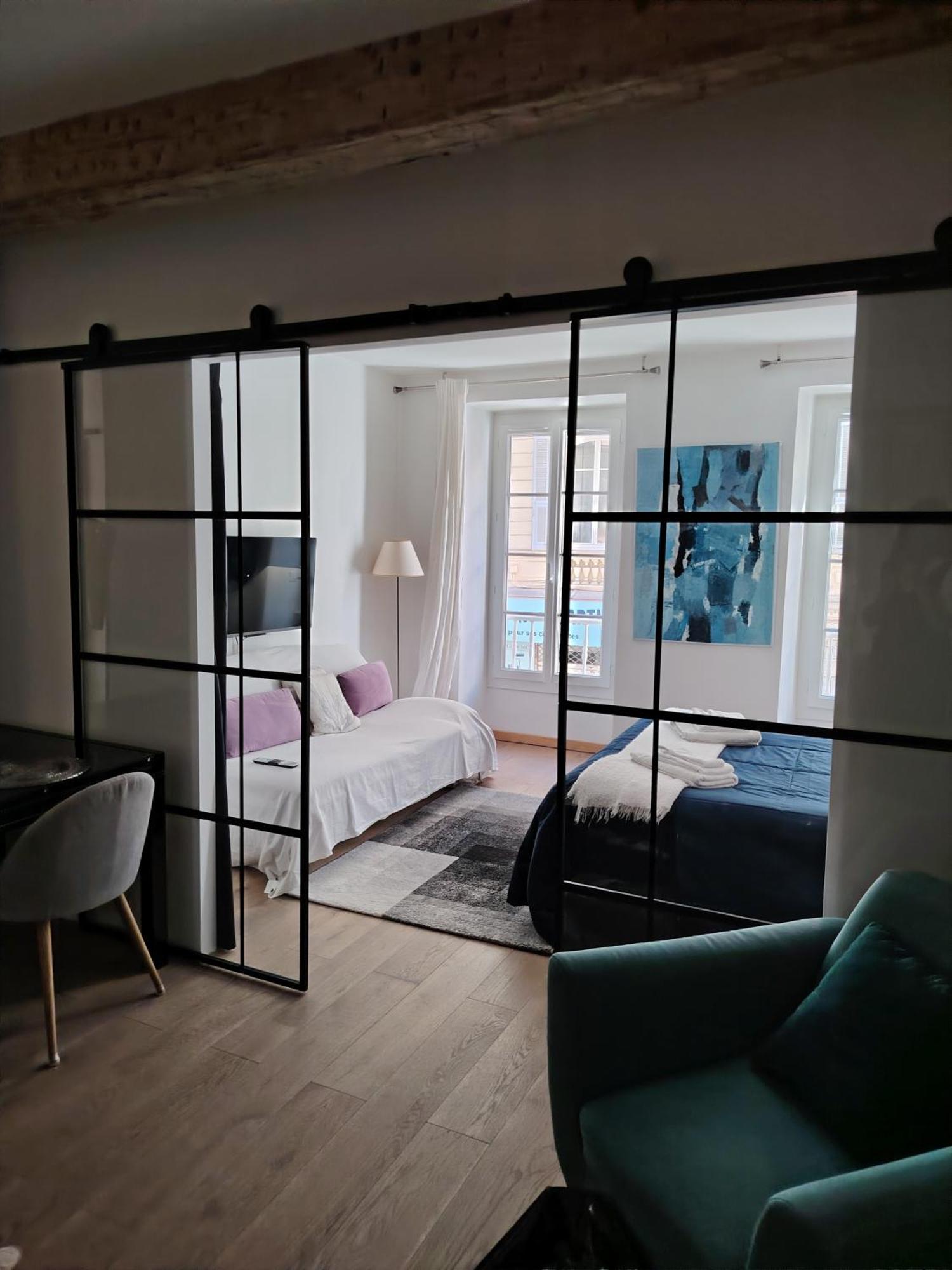 Movida Appartement *